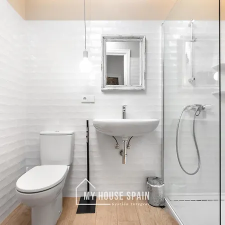 아파트 Myhousespain - Renovado En Edificio Clasico *