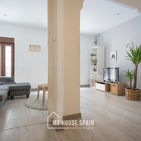 Myhousespain - Renovado En Edificio Clasico خيخون